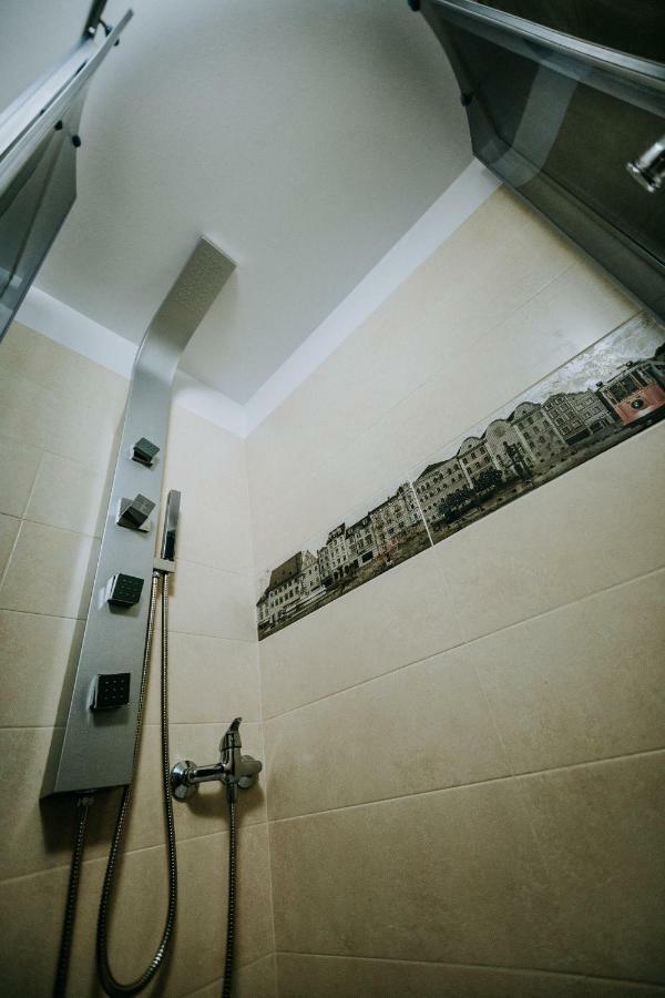 Апартаменти Apartament Tribunei Сібіу Екстер'єр фото